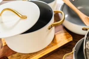 ceramic cookware